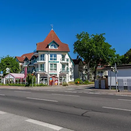 Sunshine Mit Balkon דירה *